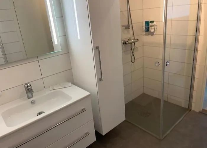 Moderne Fra 2019 *